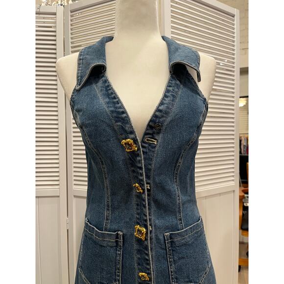 Urban Revivo Dresses & Skirts - Urban Revivo Jeweled Dress